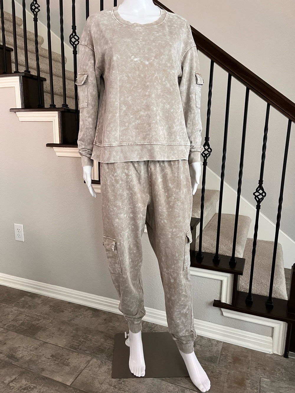 Jane + Delancey Women's Washed Cargo Jogger Set - Taupe